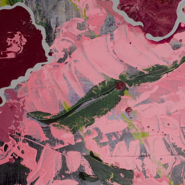 Contemporary abstract painting in pink and green by Hilde Deceuninck