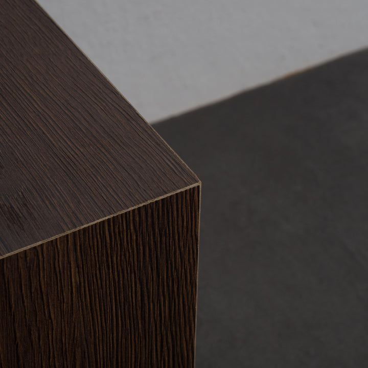 Small wooden base in brown laminate