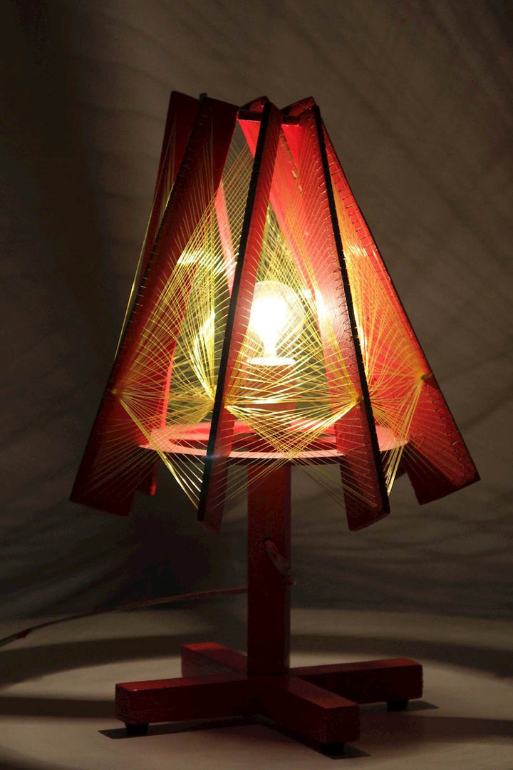 Handgemaakte decoratieve rode lamp - De Tuin Der Kunsten