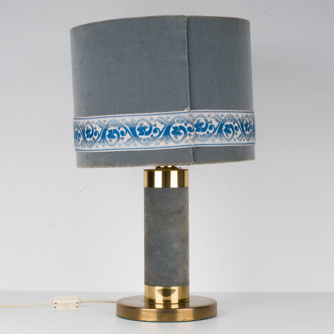 Tafellamp jaren 40 met lampenkap in blauw velours - De Tuin Der Kunsten