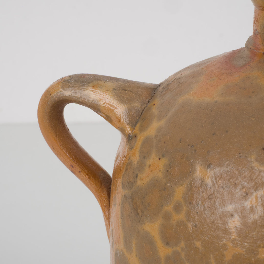 Oude keramische kruik met oor – 14,5 x 11 x 17,5 cm