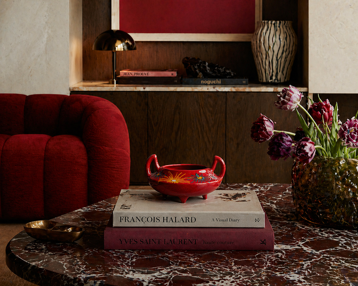 Vintage Bertoncello schaaltje – rood keramiek met bloemen en karakter