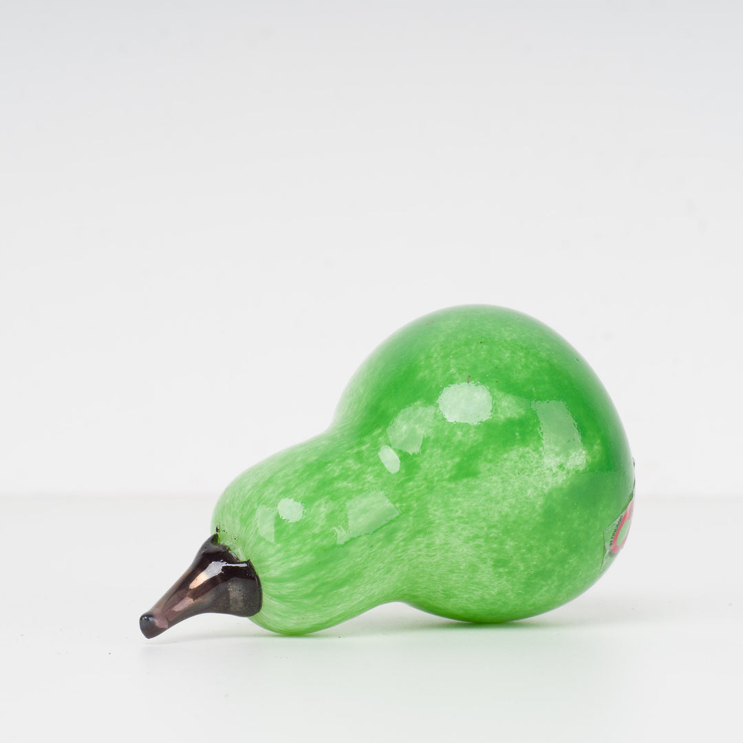 Green glass pear by Art Lasi Finland (4)