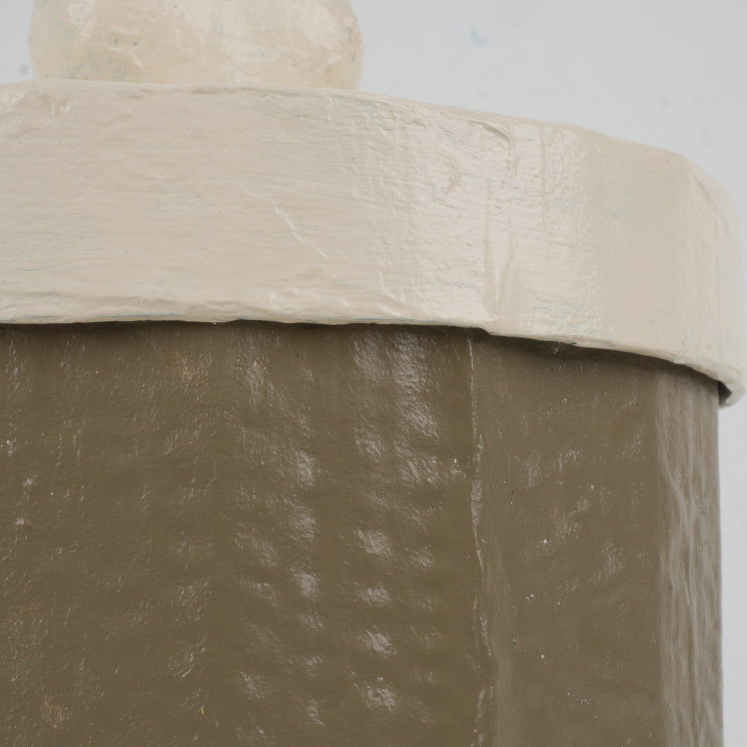 Handgemaakt dekselpotje in papier-maché met hart – Beige & Greige – Sociale creatie