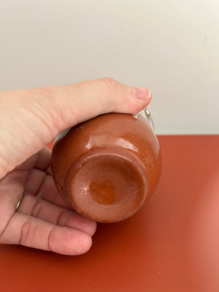 Troyan fluistering in klei – een kopje met een ziel / ca. 7,5 x 7,5 x 8 cm
