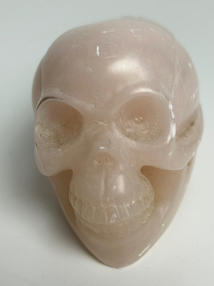 Sculpture – Skull in pink calcite | 15 x 5.5 x 7 cm