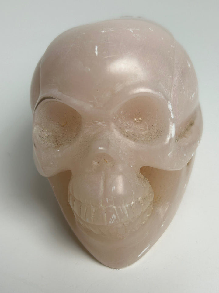Sculpture – Skull in pink calcite | 15 x 5.5 x 7 cm