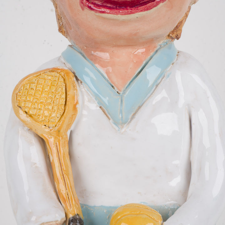 “De Tennisser – Ludiek Keramisch beeld met Karakter”