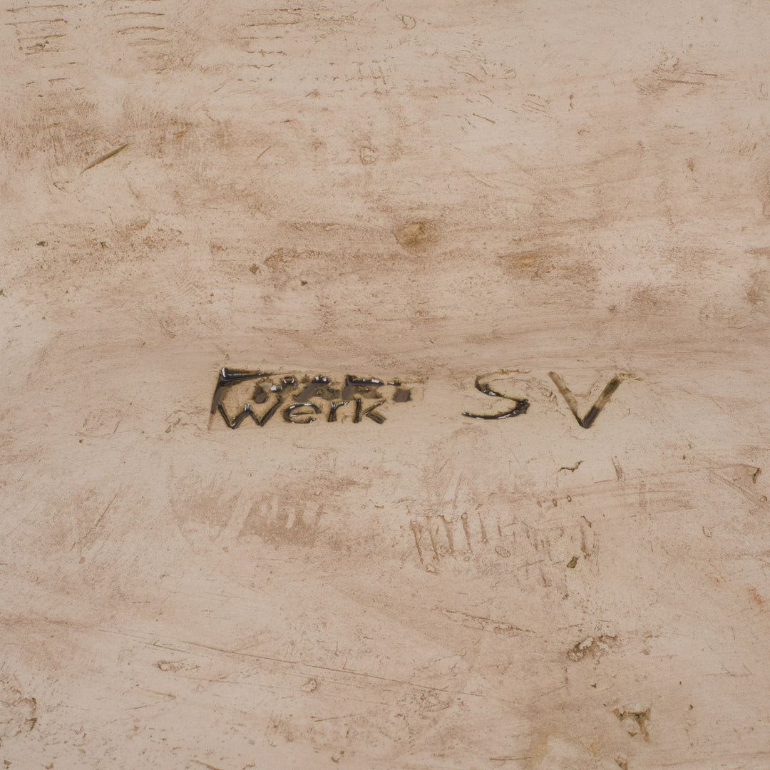 Ludiek geometrisch keramisch beeld – Gezichten in lichtblauw en groentinten