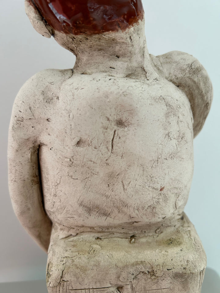 Beeld 'De Dromerige Zwemmer' – een knipoog in keramiek - 14 x 9 x 33 cm