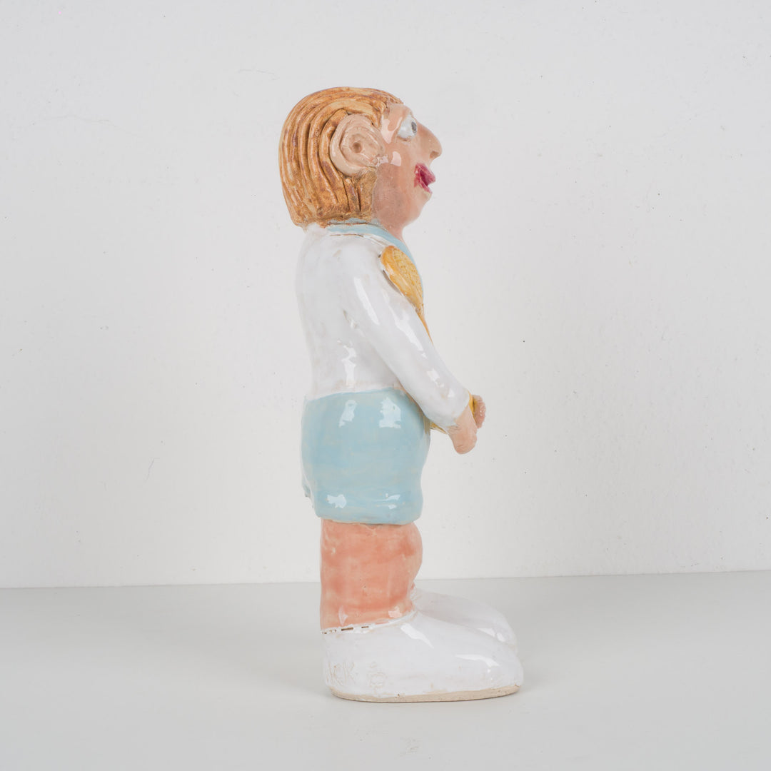 “De Tennisser – Ludiek Keramisch beeld met Karakter”