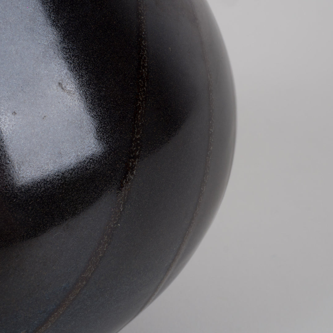 Handgemaakt Vintage Druiperglazuur Vaasje – Gesigneerd