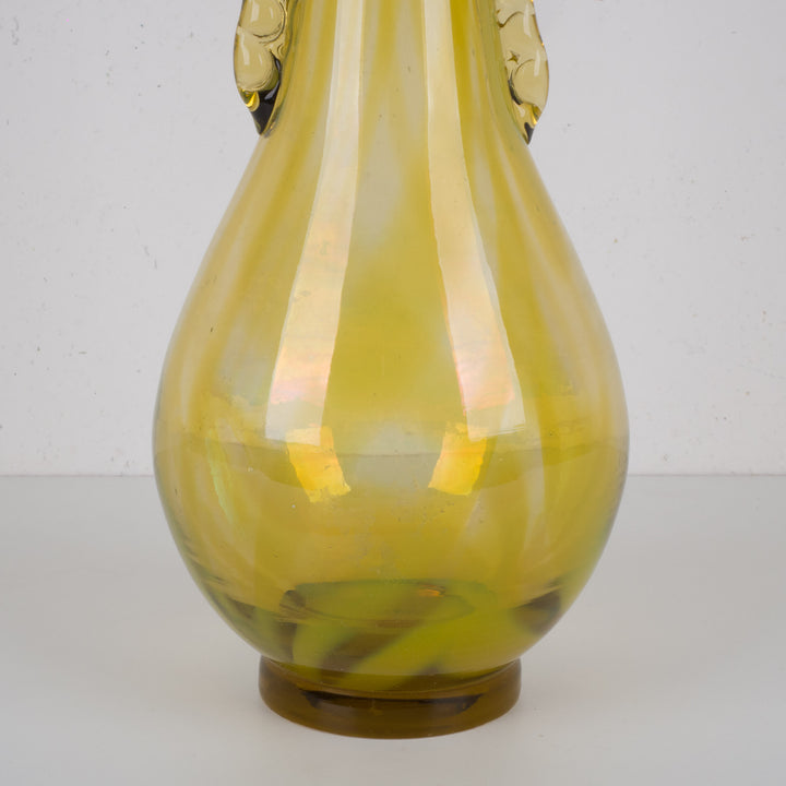 Vintage okergele vaas met vleugels – Groot en karaktervol