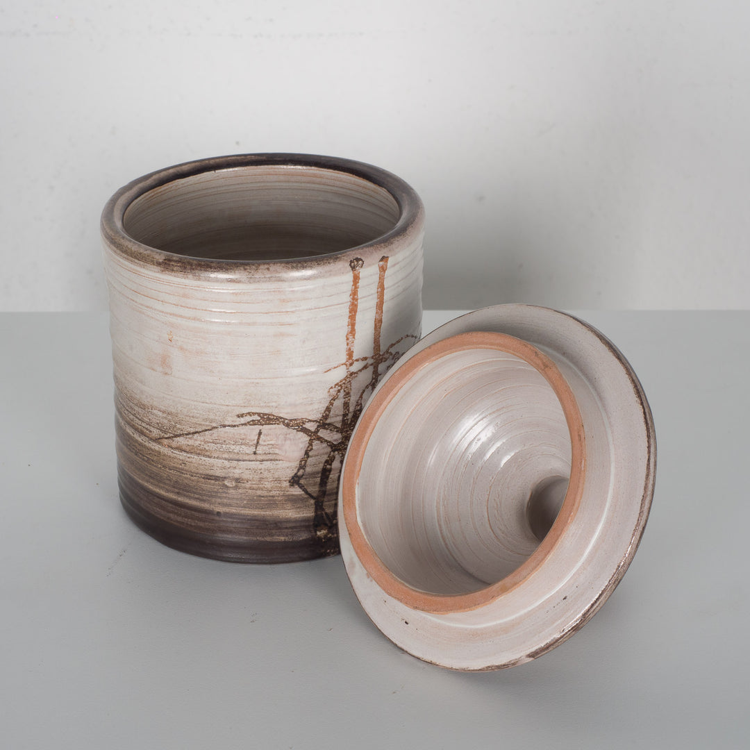 Ceramic pot with lid by Bernadette Serremorizot – abstract design (1990s)