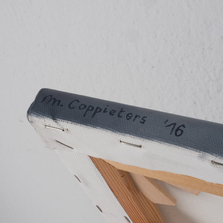 Schilderij 'Tussen licht en schaduw – een ruimte van stille verwachting' door Monique Coppieters