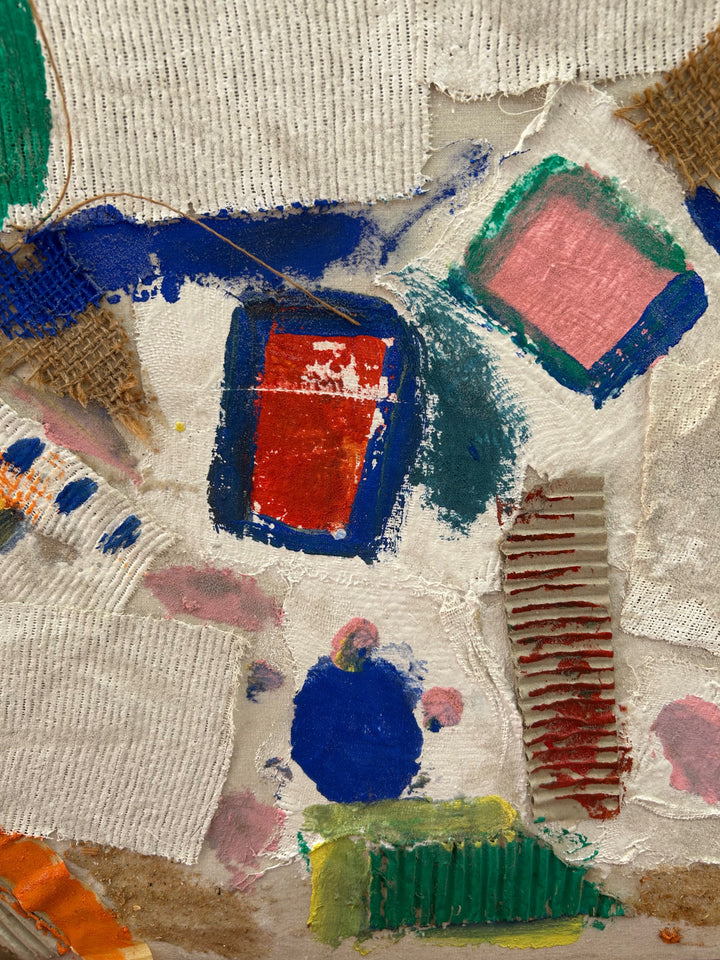 Abstracte Mixed Media Collage – Kleurrijk Textuurkunstwerk met Unieke Materialen - 64,5 x 50 x 3 cm