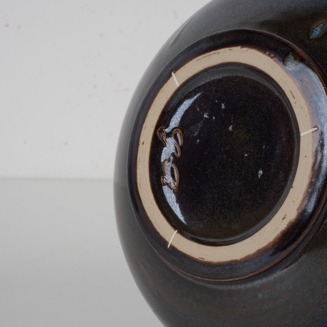 Handgemaakt Vintage Druiperglazuur Vaasje – Gesigneerd