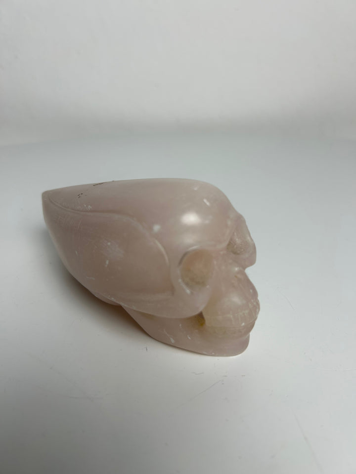Sculpture – Skull in pink calcite | 15 x 5.5 x 7 cm