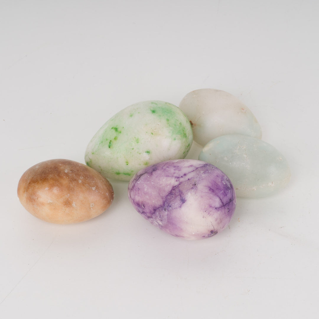 Set of 5 marble eggs – a playful and decorative addition!