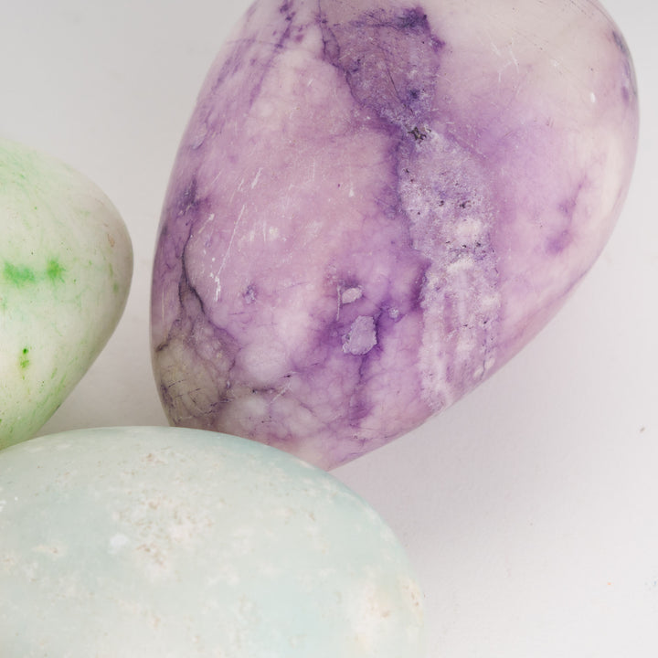 Set of 5 marble eggs – a playful and decorative addition!