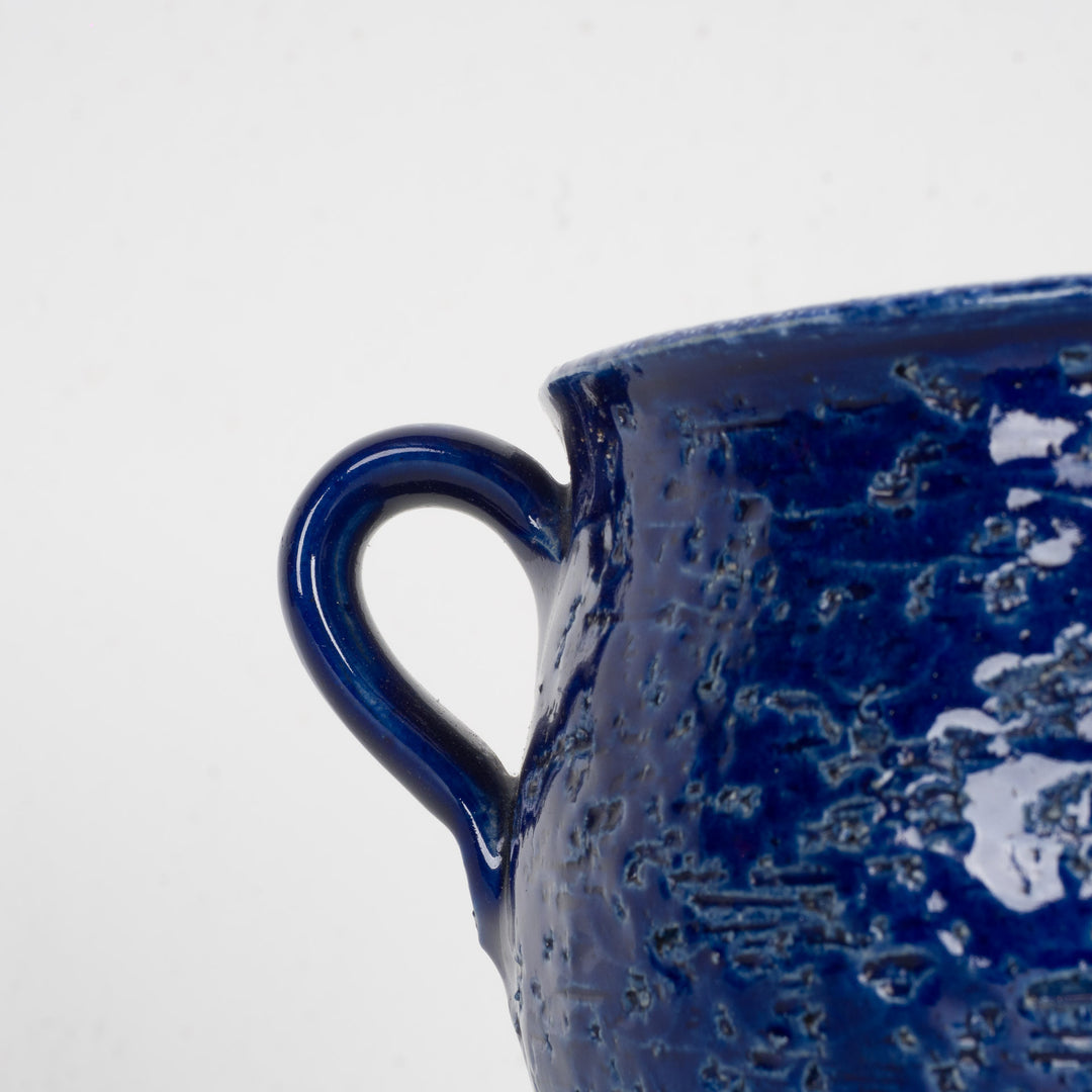 Handgemaakte Blauw Keramische Pot met Oren – Gesigneerd Tria