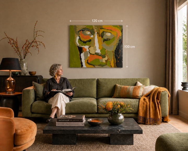 Contemporary painting of a front of a face in green and orange by Hilde Deceuninck.