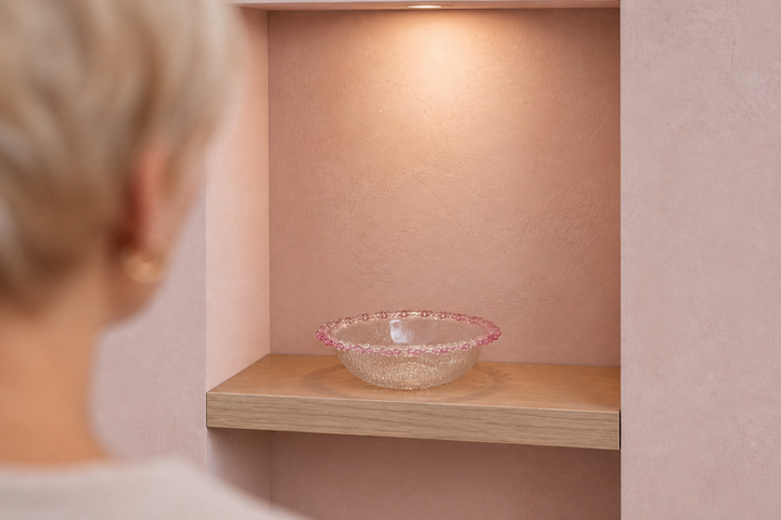 Italla vintage schaal – wit mat glas met roze accenten (14,5 cm) (5)