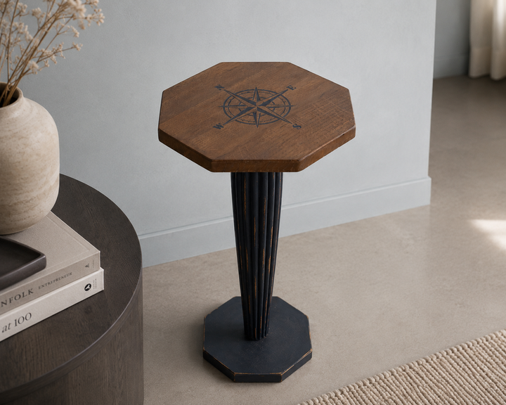 Wooden stool with 4 wind directions
