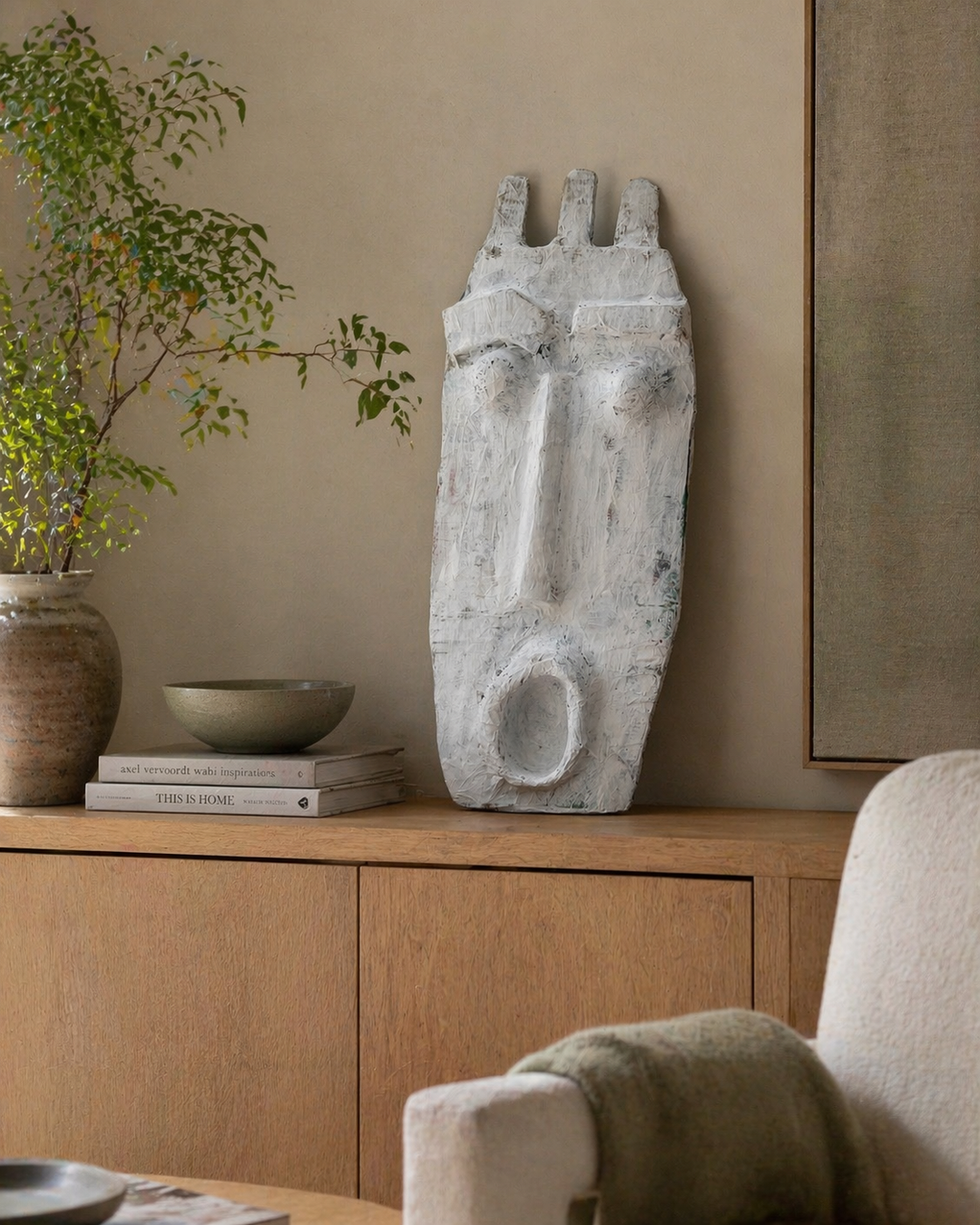 Stilte in Vorm: groot papier-maché Masker (60 cm) om neer te zetten om of om op te hangen