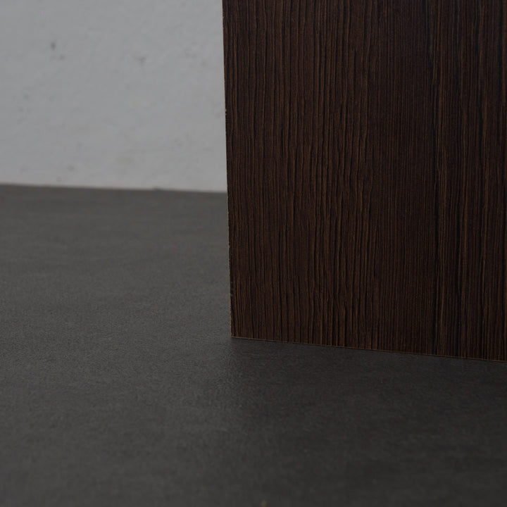 Small wooden base in brown laminate